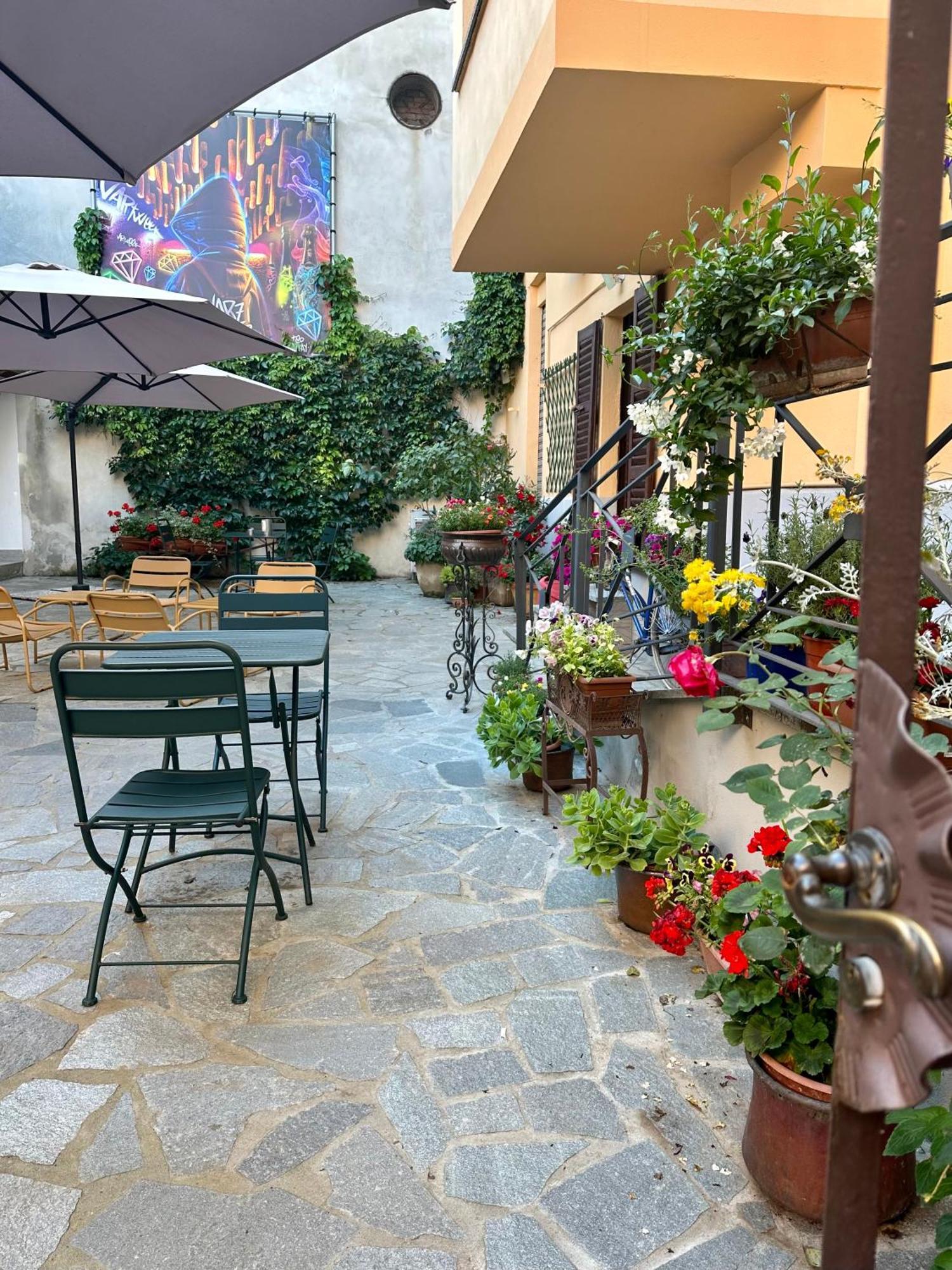 Notte Tempo Apartamento Varzi Exterior foto